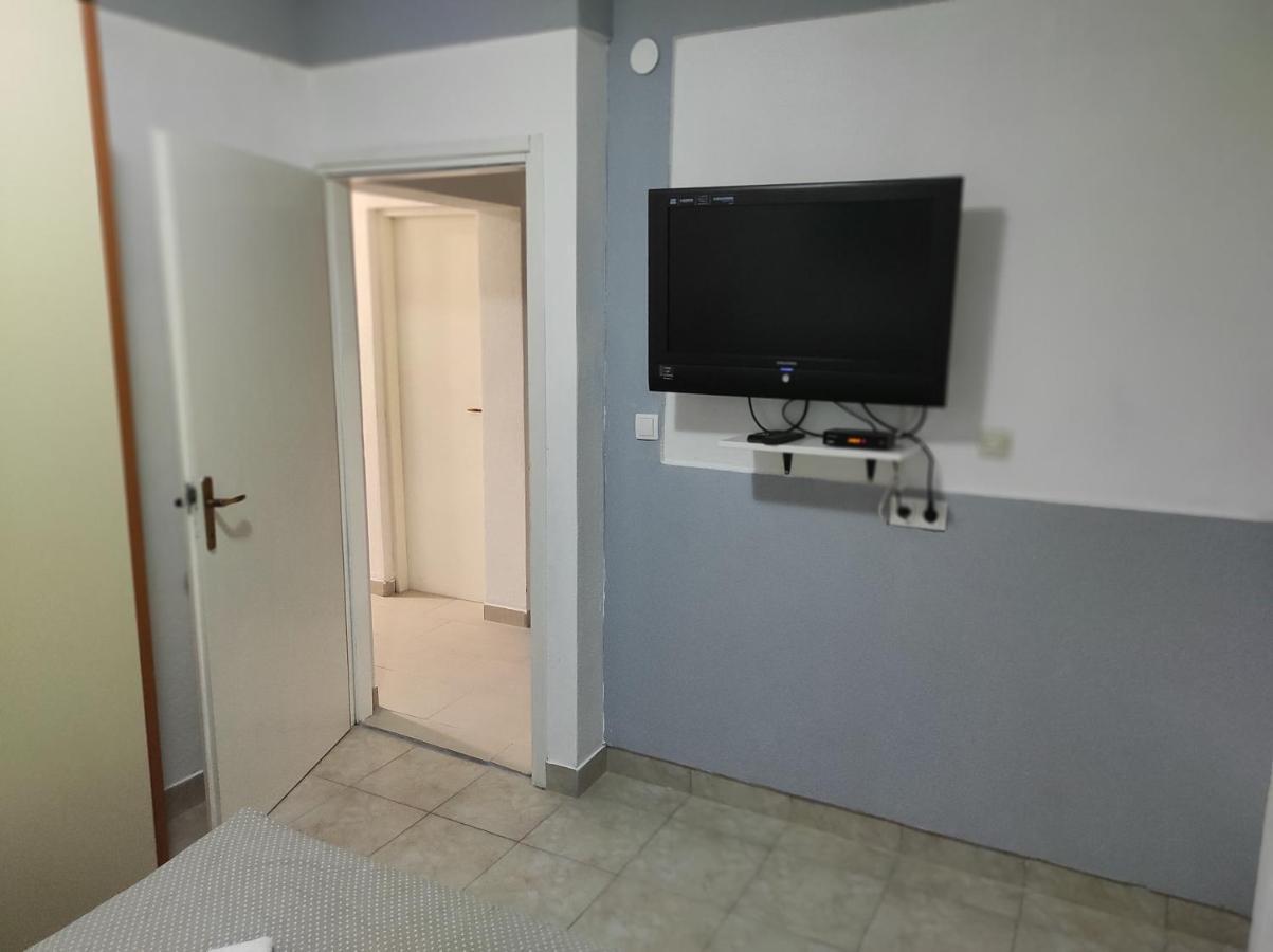 Apartment Marina Vir Exterior photo